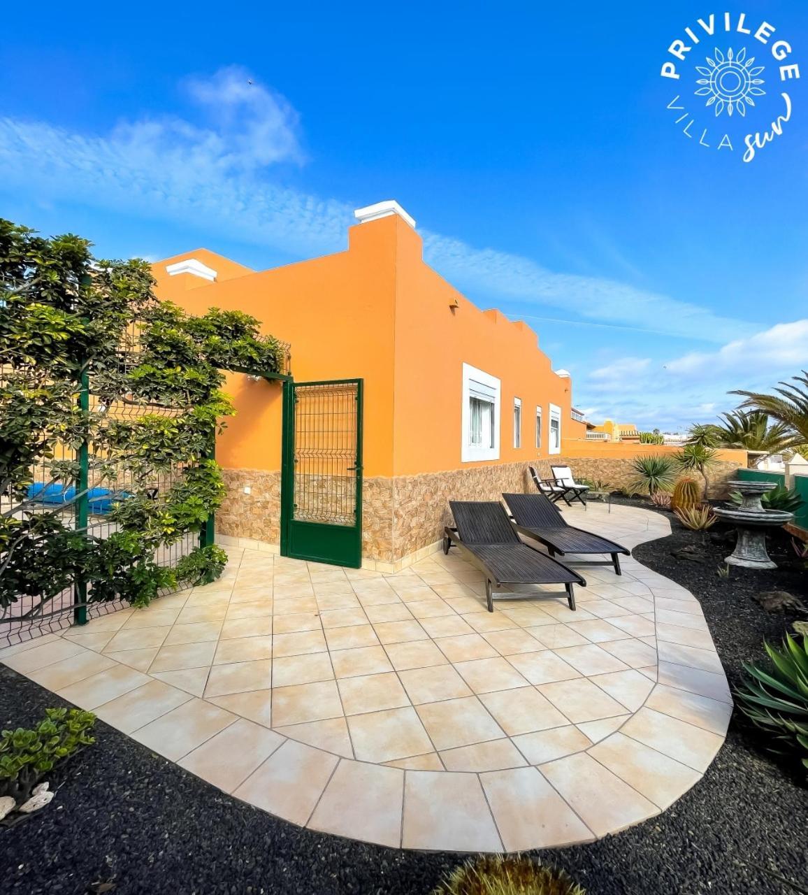 Villa Privilege Sun Corralejo Exterior photo